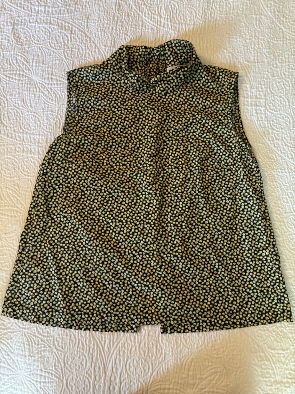 NWOT Buru mod top and everyday short set, yellow rose, size Small - Picture 2 of 7